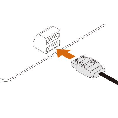 Schließen Sie das SATA-Kabel an den SATA-Anschluss an (zwingen Sie die Verbindung nicht, da das SATA-Kabel narrensicher ist)
